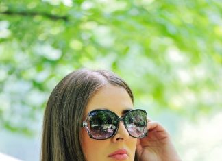 4 Clothing Tips & Tricks Every Girl Should Know
